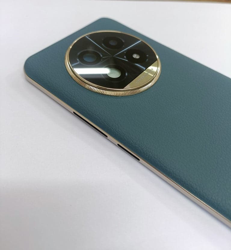 Back Panel Housing for Realme 13 Pro Plus 5G Emerald Green thumbnail 3